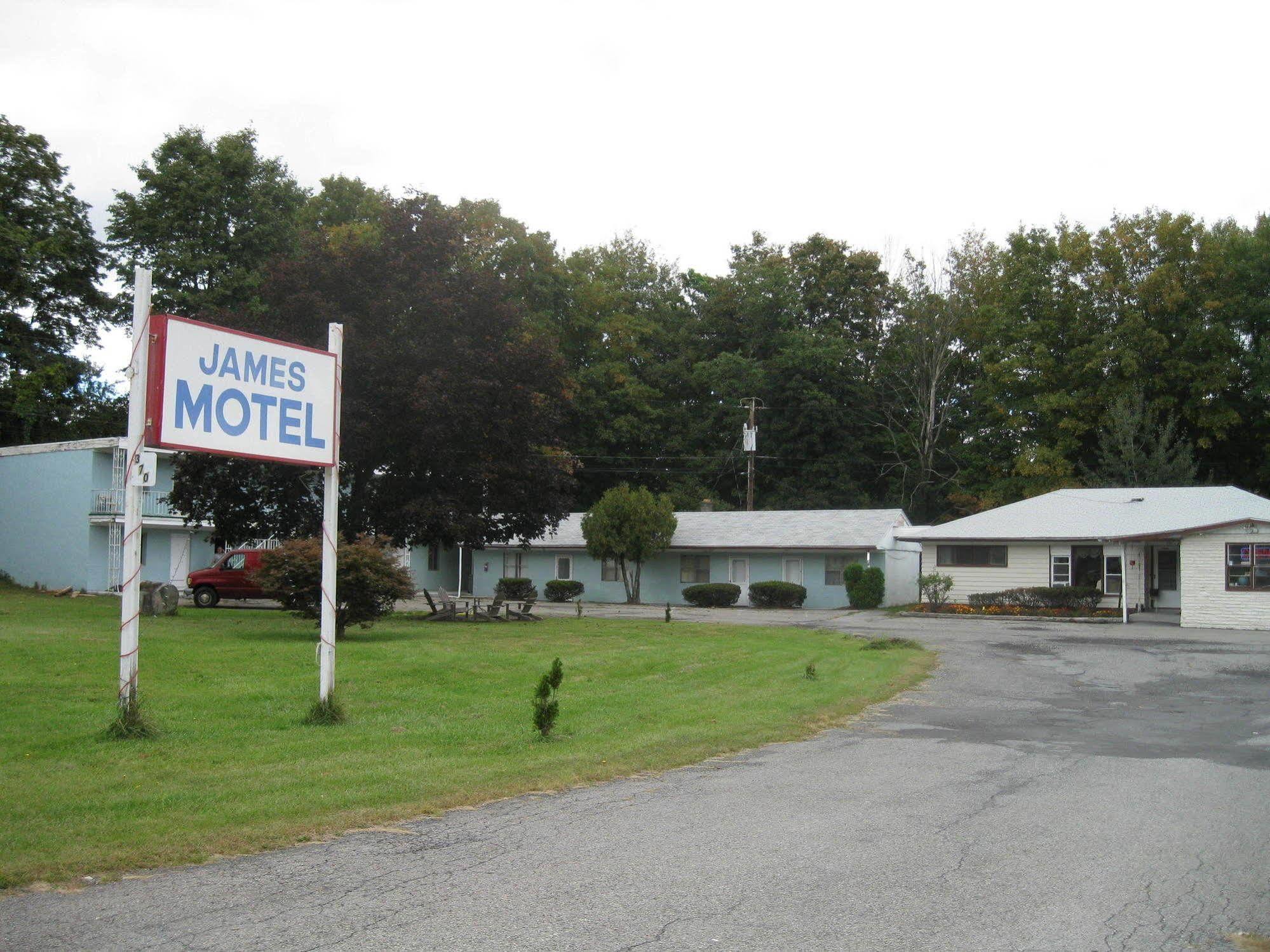 James Motel Monroe Εξωτερικό φωτογραφία