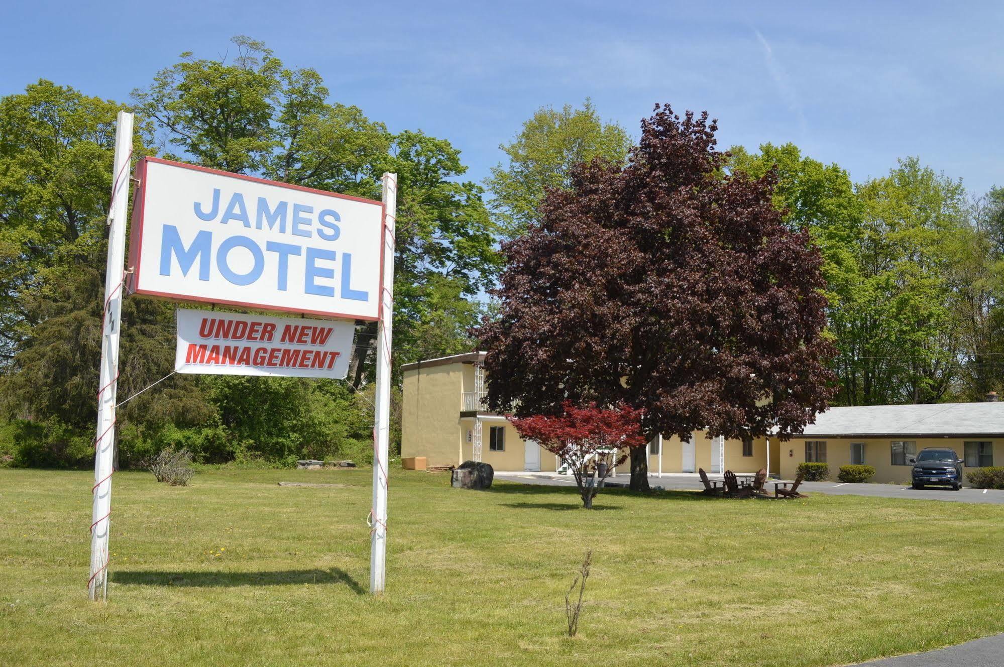 James Motel Monroe Εξωτερικό φωτογραφία